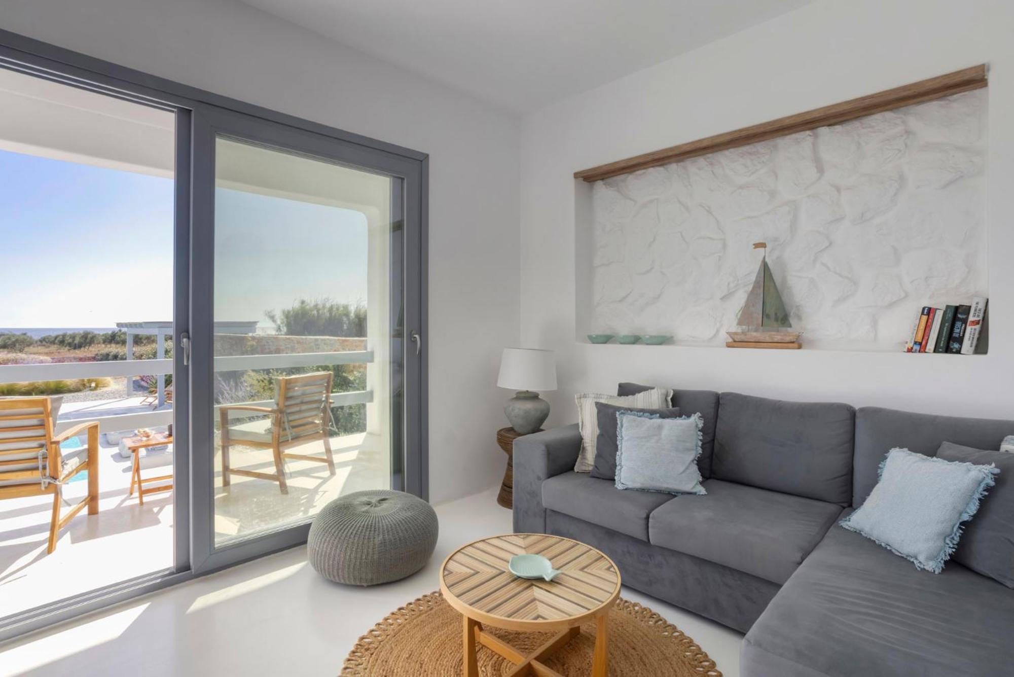 Villa Dione, Private Pool & Seaview By Naxos Dunes Kastrákion エクステリア 写真