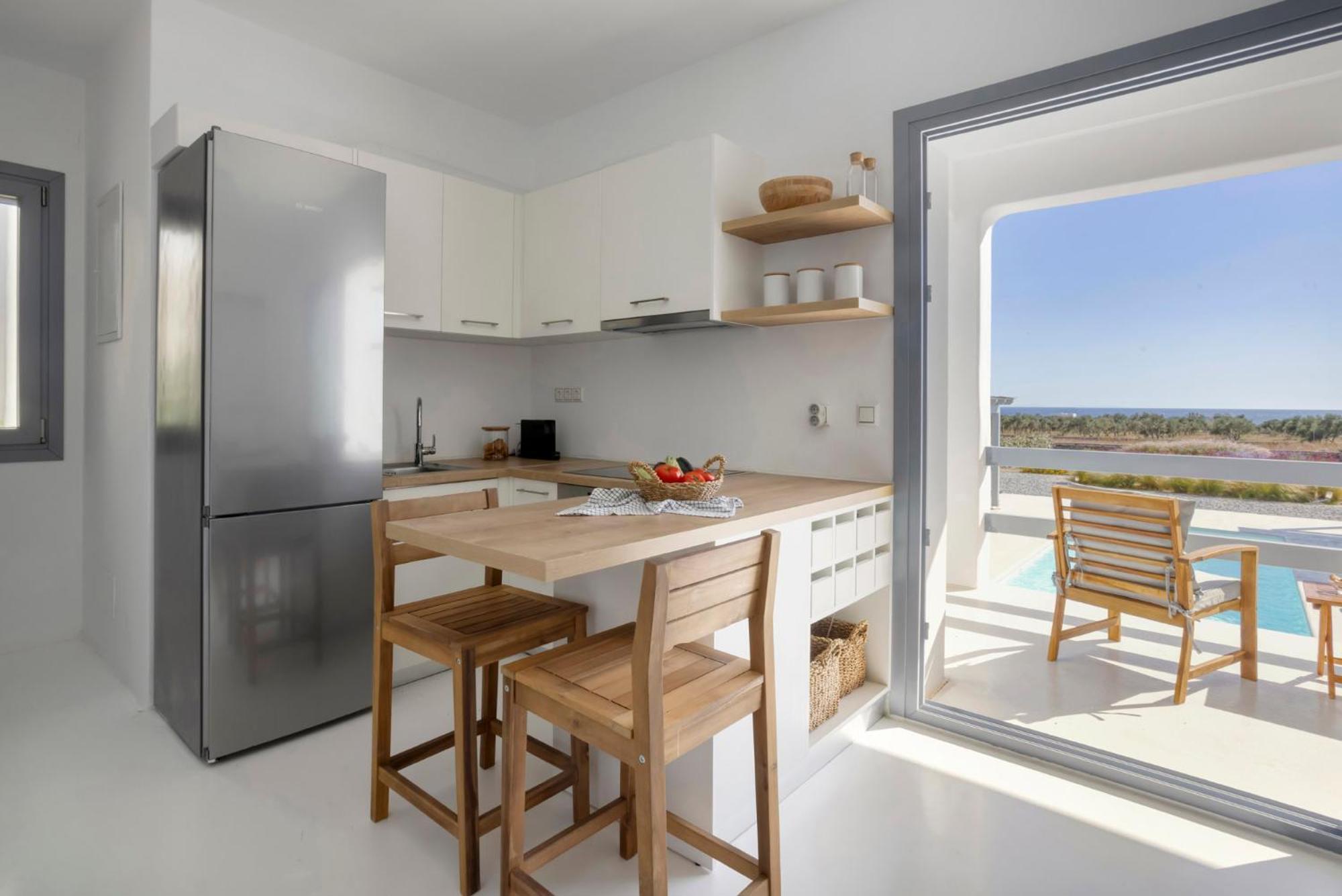 Villa Dione, Private Pool & Seaview By Naxos Dunes Kastrákion エクステリア 写真